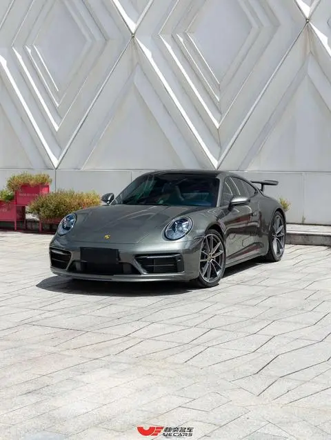 Porsche 911 2023
