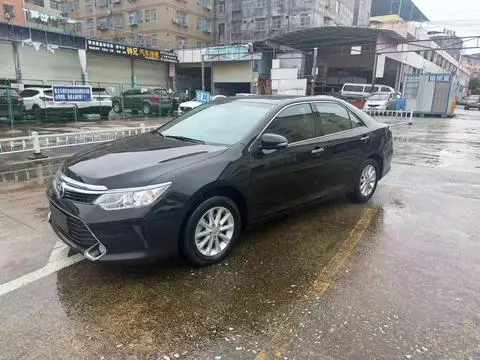 Toyota Camry 2016