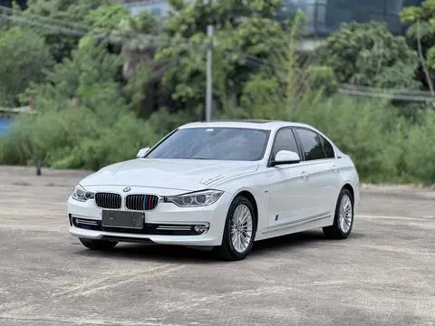 BMW 3 Series 2015 — фото 1