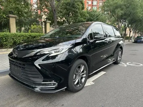 Toyota 赛那 2026