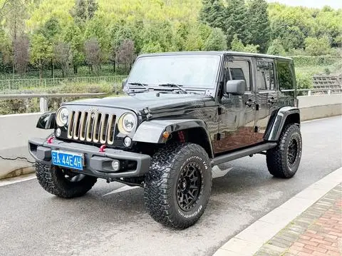 Jeep 牧马人 2014 — фото 1