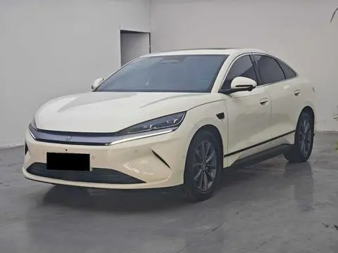 BYD 秦L EV 2025