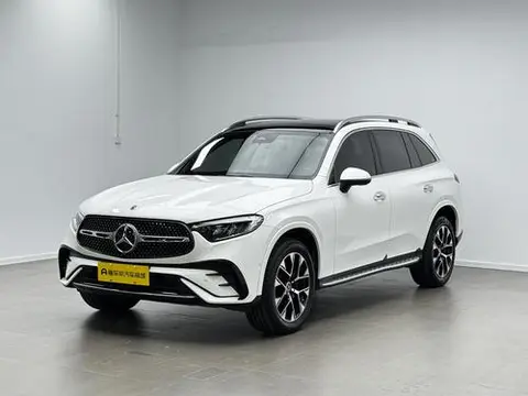 Mercedes-Benz GLC 2023