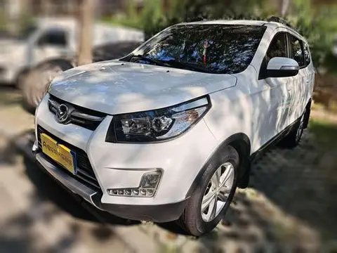 BAIC S3 2016