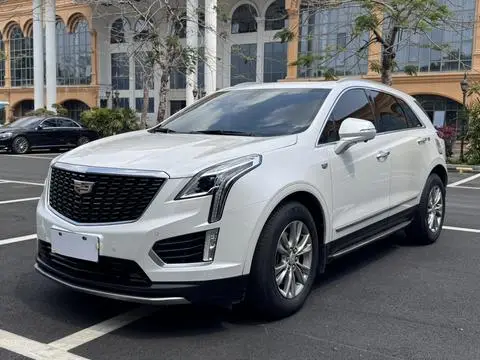 Cadillac XT5 2020 — фото 1