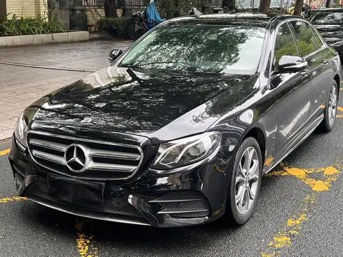 Mercedes-Benz E-Class 2020