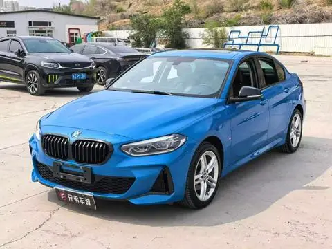 BMW 1 Series 2021