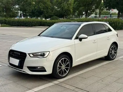 Audi A3 2015 — фото 1