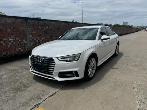 Audi A4L 2018