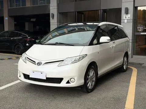 Toyota 普瑞维亚 2016