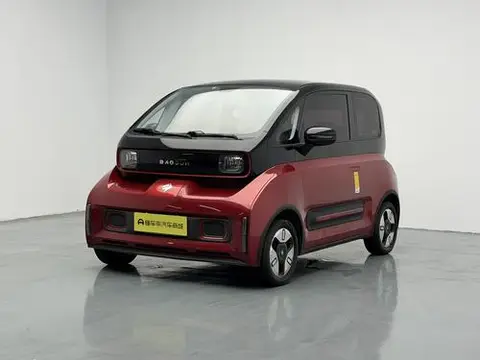 Baojun E300 2020