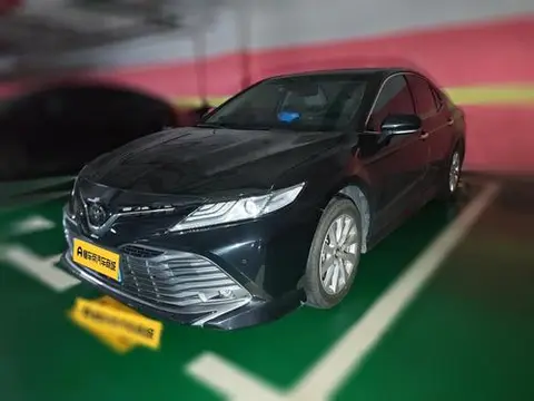 Toyota Camry 2019