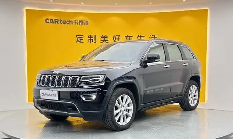 Jeep 大切诺基 2017 — фото 1