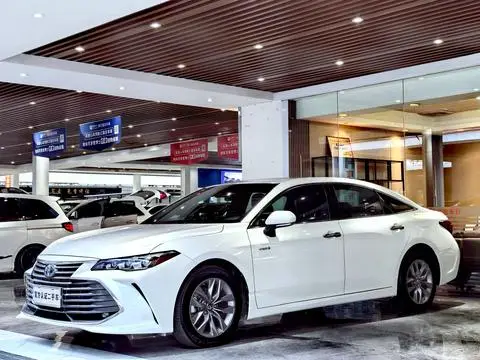Toyota 亚洲龙 2019