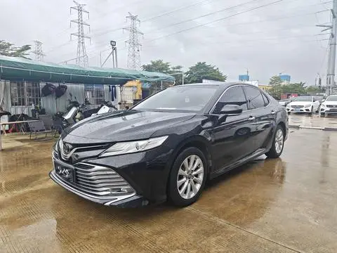 Toyota Camry 2021