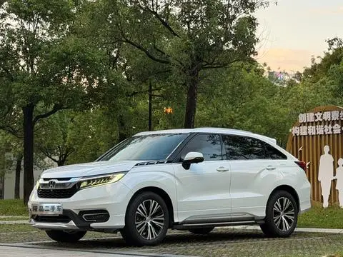 Honda 冠道 2017