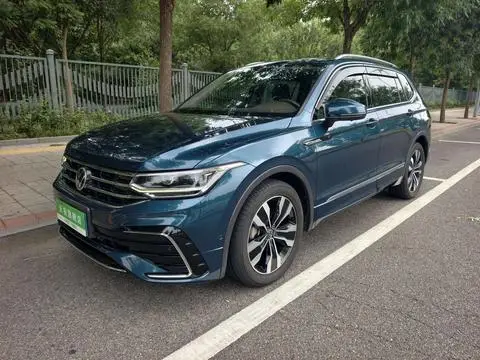Volkswagen Tiguan L 2022