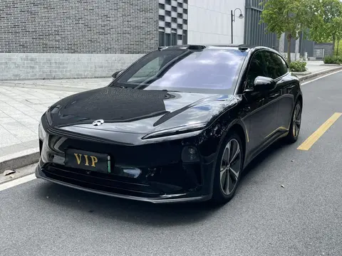 NIO ET5T 2024