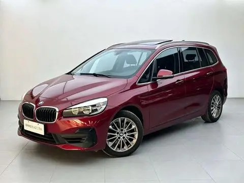 BMW 2 Series 多功能旅行车 2018