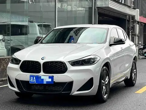 BMW X2 2023 — фото 1