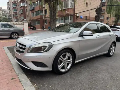 Mercedes-Benz A-Class 2015