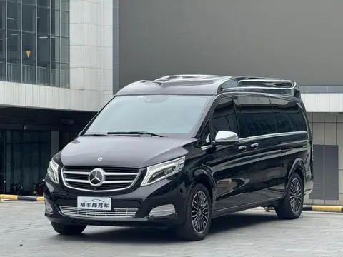 Mercedes-Benz V-Class 2018 — фото 1