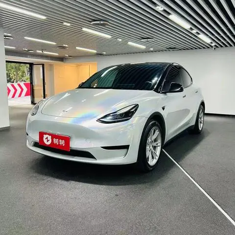 Tesla Model Y 2022 — фото 1