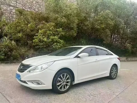 Hyundai 索纳塔八 2011