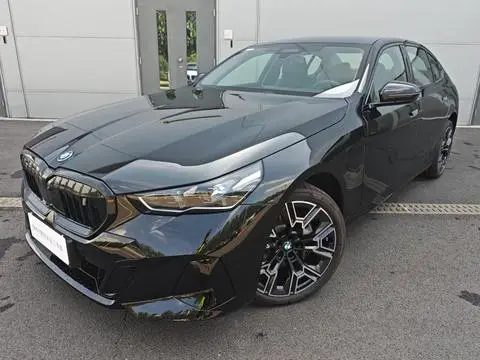 BMW i5 2025