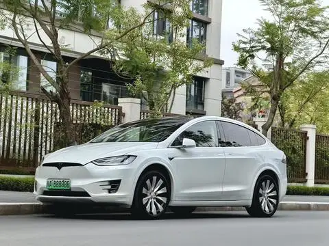 Tesla Model X 2017