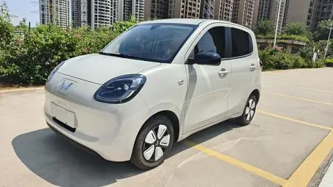 Wuling Hongguang MINIEV 2025