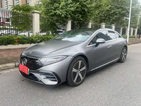 Mercedes-Benz EQS 2022 — фото 1