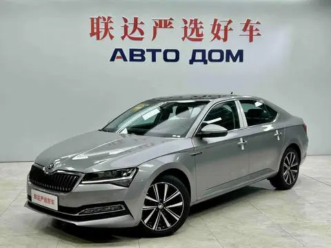 Skoda Superb 2023