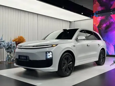 Li L6 2025