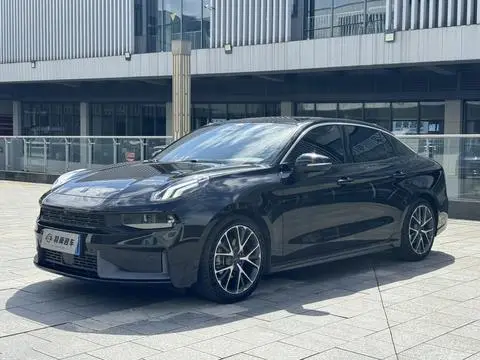 Lynk & Co 03 2022