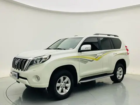 Toyota Prado 2016