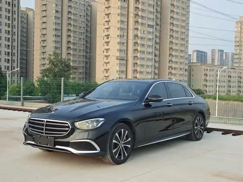 Mercedes-Benz E-Class PHEV 2022