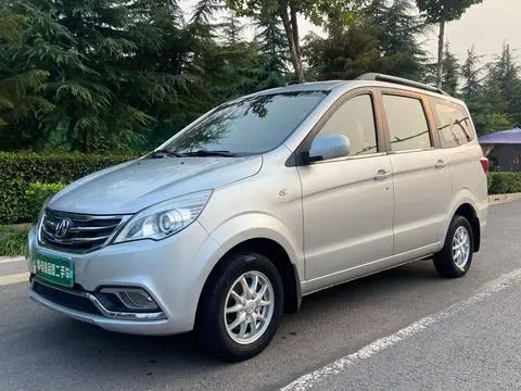 BAIC M30 2017