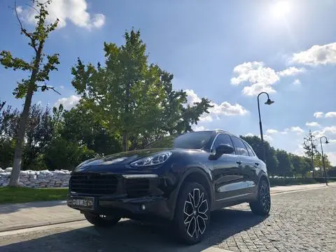 Porsche Cayenne 2016