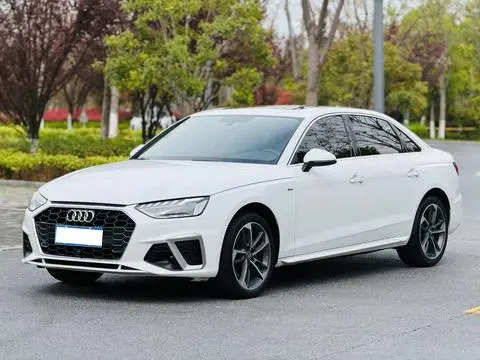 Audi A4L 2020