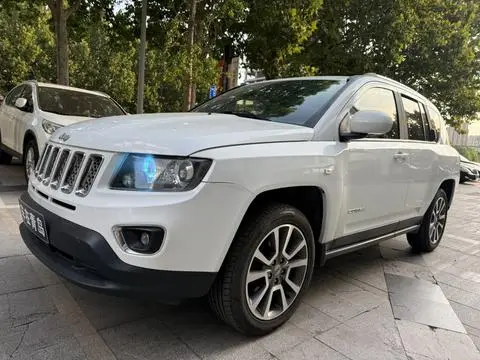 Jeep 指南者 2014