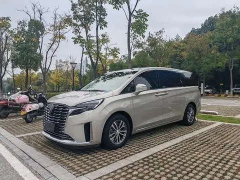 Buick GL8 2023