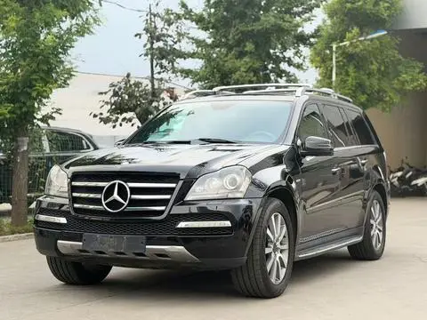 Mercedes-Benz GL-Class 2011