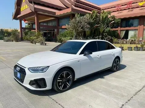 Audi A4L 2021 — фото 1