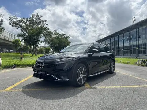 Mercedes-Benz EQS SUV 2025