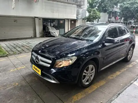 Mercedes-Benz GLA 2015