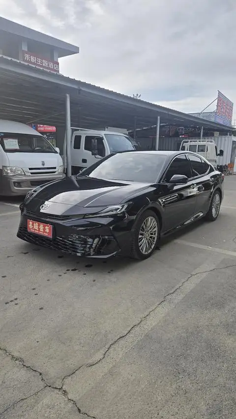 Toyota Camry 2024