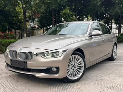 BMW 3 Series 2018 — фото 1
