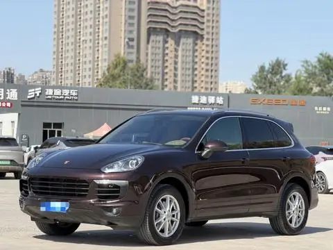 Porsche Cayenne 2016