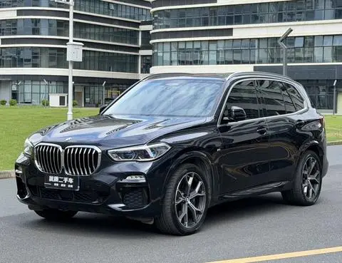 BMW X5 2021
